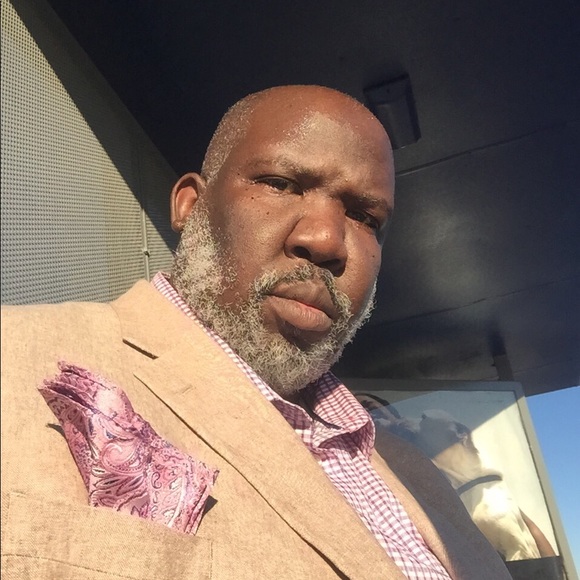 Meet your Posher, Carlton - Picture 1 of 1